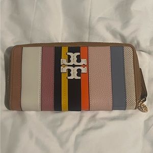 Tori Burch Wallet
